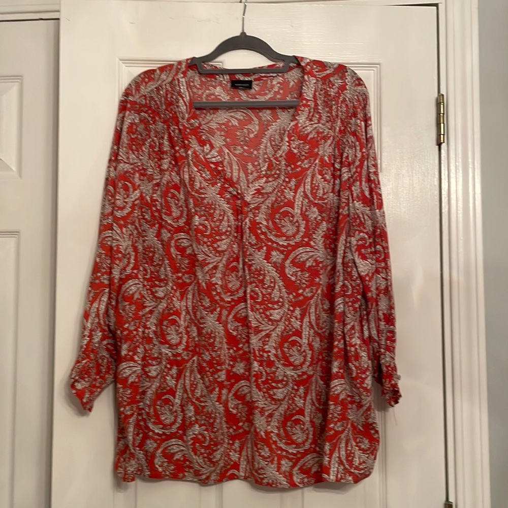 Jones and Company rayon top and cream and orange, V-neck with 3/4 sleeves